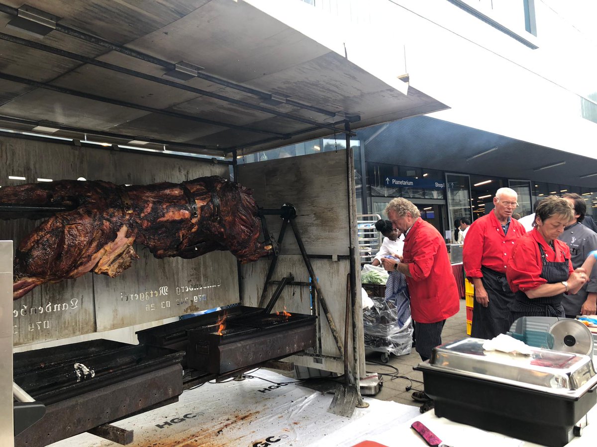 2019Ivr's tweet photo. Dear #IVR2019 delegates, at the Museum of Transport (@Verkehrshaus), a whole world of food and drink as well as many attractions await you! https://t.co/NECtCXYIsx
