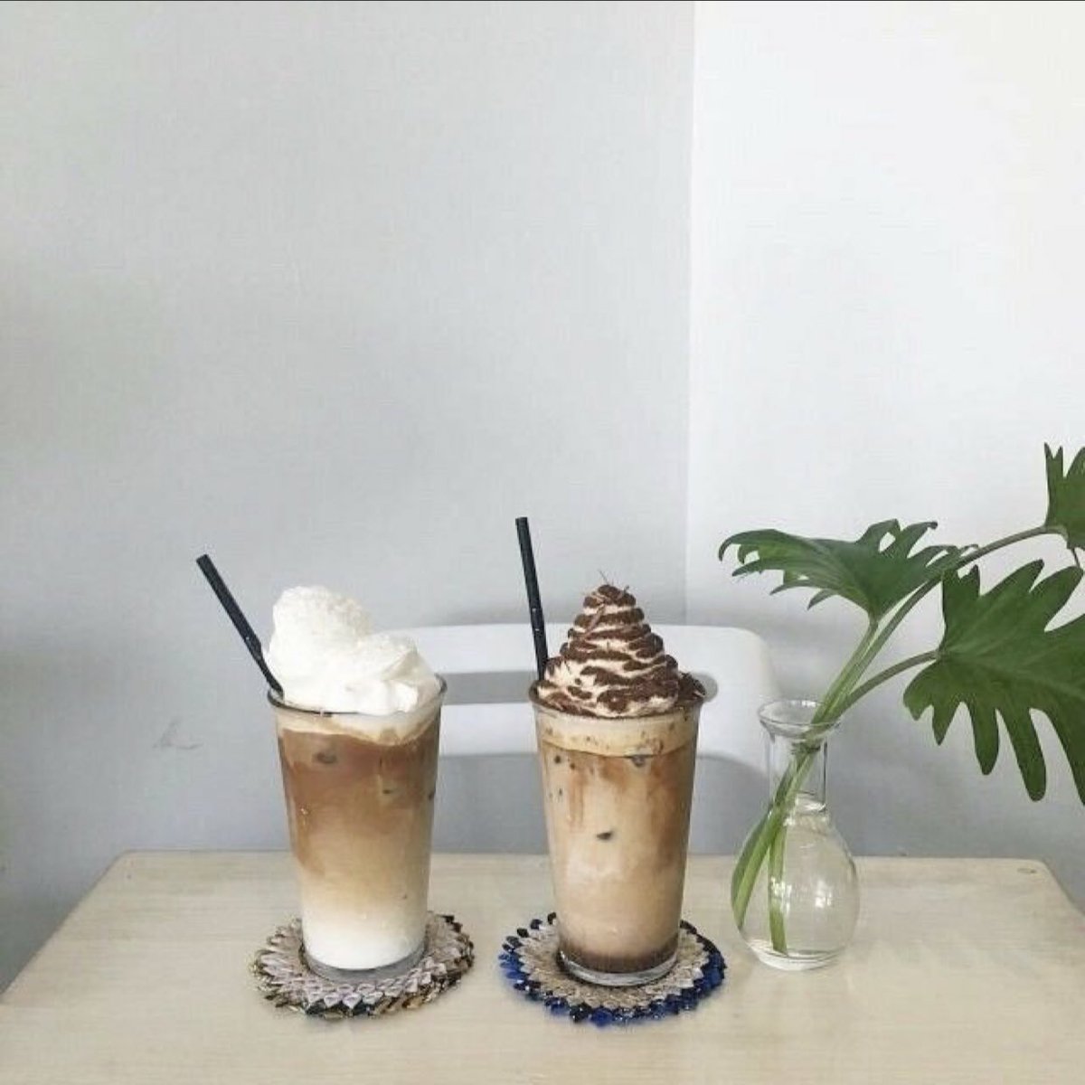 ⠀
⠀to: @BreezyAlphaTay
⠀from: Sunshine

⠀—  ˗ˋˏ°• 𝑠𝑤𝑒𝑒𝑡𝑠 𝑏𝑦 𝑠𝑒𝑜𝑢𝑙 [💌] •°ˎˊ˗  —
           ❝ I love you Moonlight. ❞
⠀