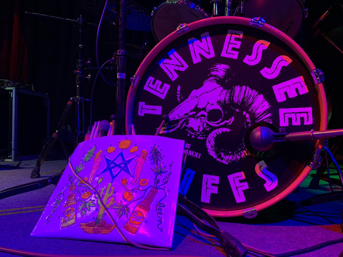 Tennessee Stiffs tweet media