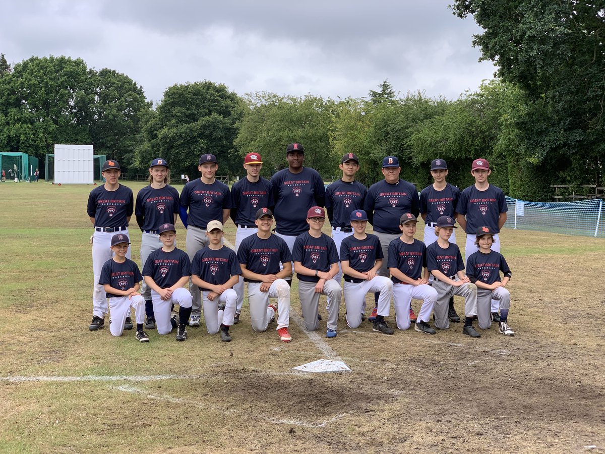 bsuk's tweet photo. @EnglishHeritage @BaseballsHome @PRWotta @BBCNews A very special thank you to @liamcarrollGB and the baseball teams comprising @GB_Baseball players, National Team Development Programme members and @BritishBaseball club players, who put on a great show! https://t.co/TE0DznanCi