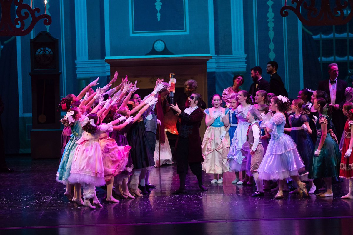 #NUTCRACKER 2019 TICKETS - PUBLIC PRE-SALE <a href="/macombcenter/">Macomb Center</a> tomorrow, Sat., July 13th at the box office only from 9am-4pm (no phone sales on Saturday). General sales begin Mon., July 15th, 10 am online, at macombcenter.com, at the box office and by phone, at 586.286.2222