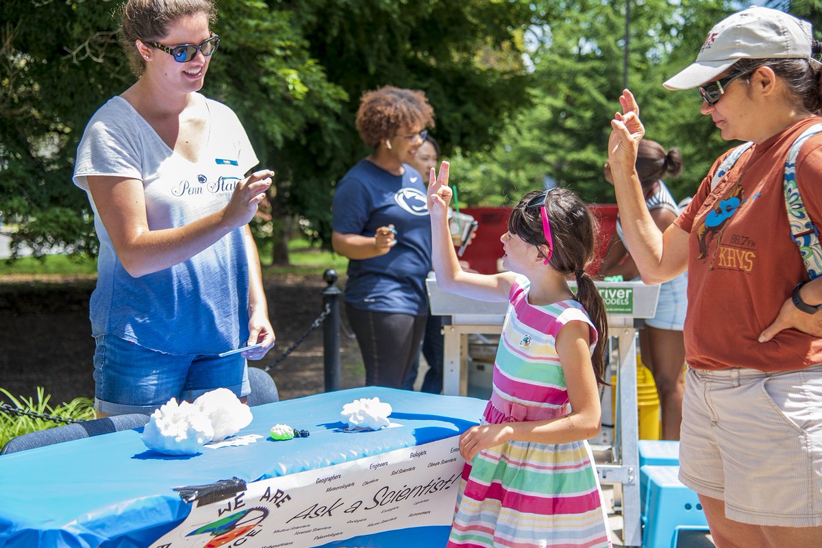 PSUEMS's tweet photo. The art of science was on full display at booths at @CPArtsFestival. Here, our hail experts show life-size replicas of hailstorms gleaned during storms and our #geoscientists help kids create art using prehistoric paints. https://t.co/zBwGQaPM4t @psumeteo @PSU_RadarMeteo https://t.co/IQmOHc9de6