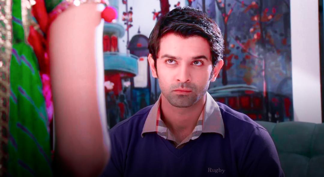 "Humari Batti Nhi Jal Rahi""Tumhari Batti?" Evergreen Sanka- Devi  andHer always confused Laad Governor P.S - I wanna watch it again  #BarunSobti  #SanayaIrani  #IPKKND  #Arshi