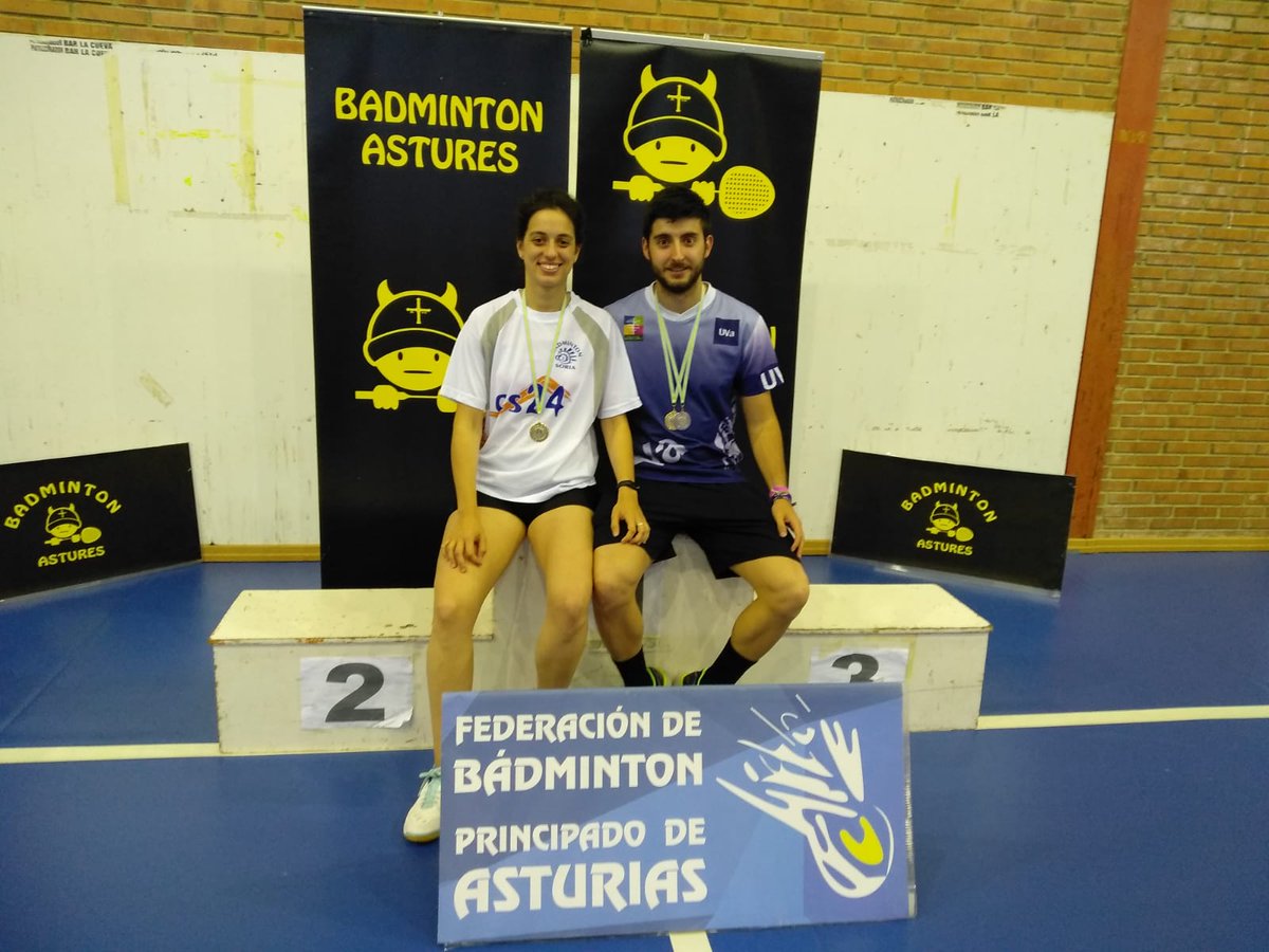 BadmValladolid's tweet photo. 📰| Ya tenéis disponible en nuestra web la crónica de las dos últimas competiciones de la temporada en las que el club ha participado, #TTROviedo y #TTRPravia. Nos despedimos de esta temporada en suelo asturiano 😉
Sub 15: 🥉(DF)
Absoluto:🥇(DX), 🥈(IM), 🥉(IF)
#SempreForti https://t.co/ArSO0swcDL