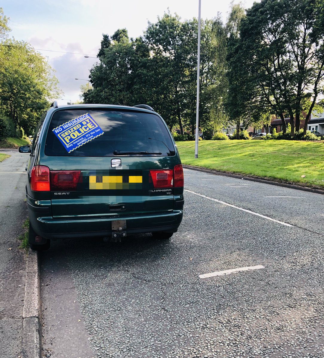 staffsresponse's tweet image. Vehicle stopped on the A460 Cannock Road on @SStaffsPolice area. Vehicle had no insurance. #seized #driverreported #offtocourt 

Shift 5 🚔