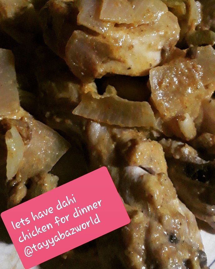 Tayyabazworld's tweet photo. Today I made dahi chicken for dinner. The best thing aboug this recipe is that I did not use oil. Yes, you read it perfectly right that it is oil free. 

#food #foodlover #foodlove #foodieforlife #lovefood #foodie #chicken #chickenrecipes #dinneroptions #madewithlove #dinnerideas https://t.co/h1gz7l5Onw