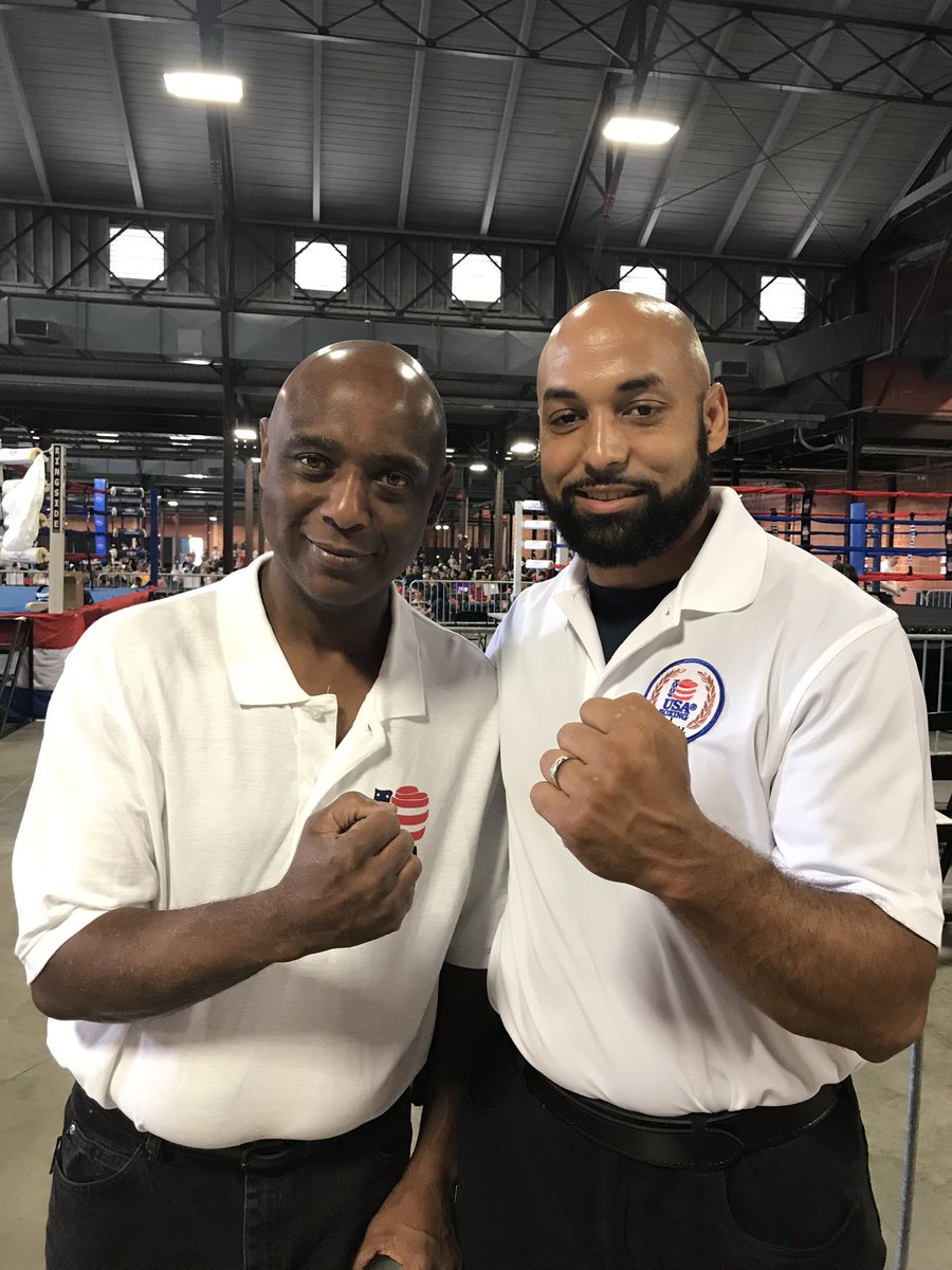 UReneeHall's tweet photo. The 6th Annual @DallasPAL & @DallasParkRec #BattleInBigD Boxing Tournament is starting soon. You can feel the excitement in the air. Good luck to all of the participants. We also appreciate the sponsors & @DPDVolunteers for their continuous support. https://t.co/kvRwTeHnhe