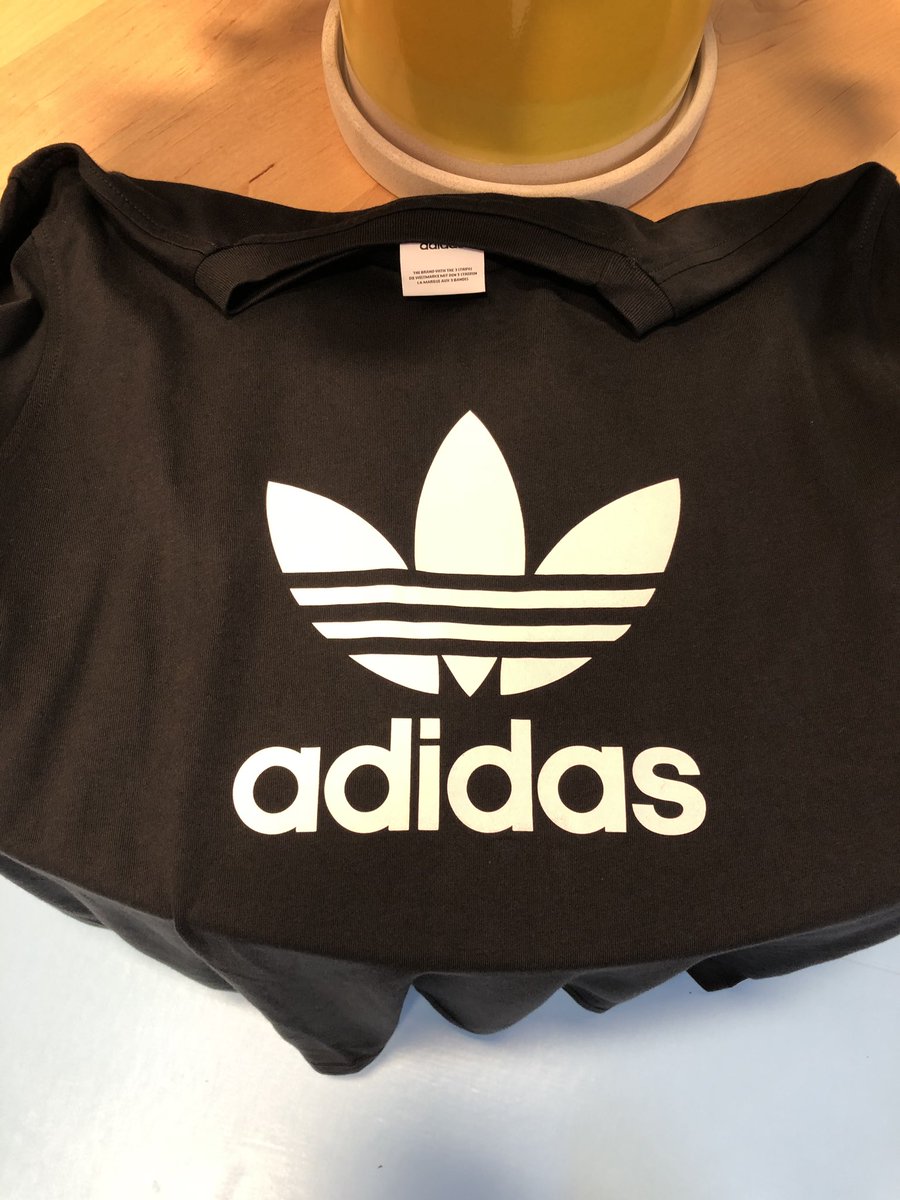 heybabe's tweet photo. You guys. YOU GUYS! BABES!! Our buddies @Twitter hooked us up @VidCon with an @adidas #DoritosBurrito shirt! You’re welcome @tacobell &amp; @Doritos #TwitterSpot https://t.co/0m5Ruir1i6