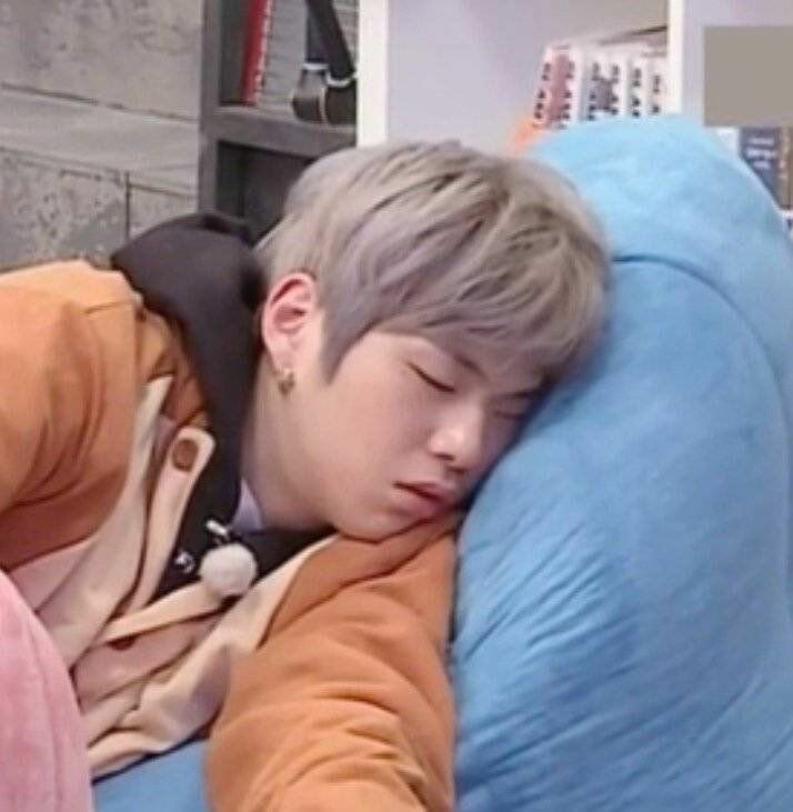 🌨𝙋𝘼𝙊𝙋𝙀~° tweet media