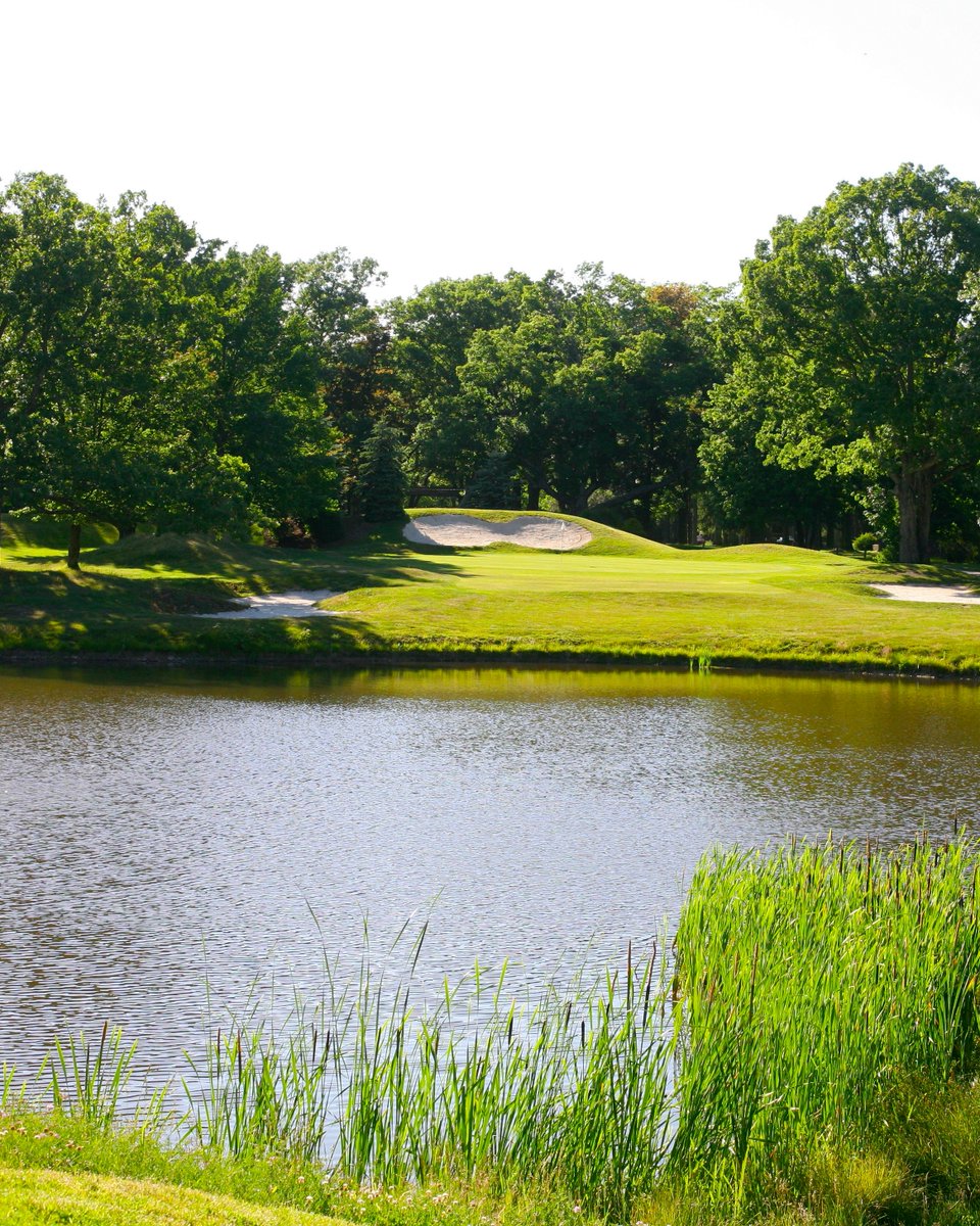 POCONOMANOR's tweet photo. Monday through Friday are #Senior Days at our Championship #Golf course. Those 60+ golf for just $30. Book your #tee time for next week. Call 570.839.7110 today. https://t.co/f1uhnqVIS8