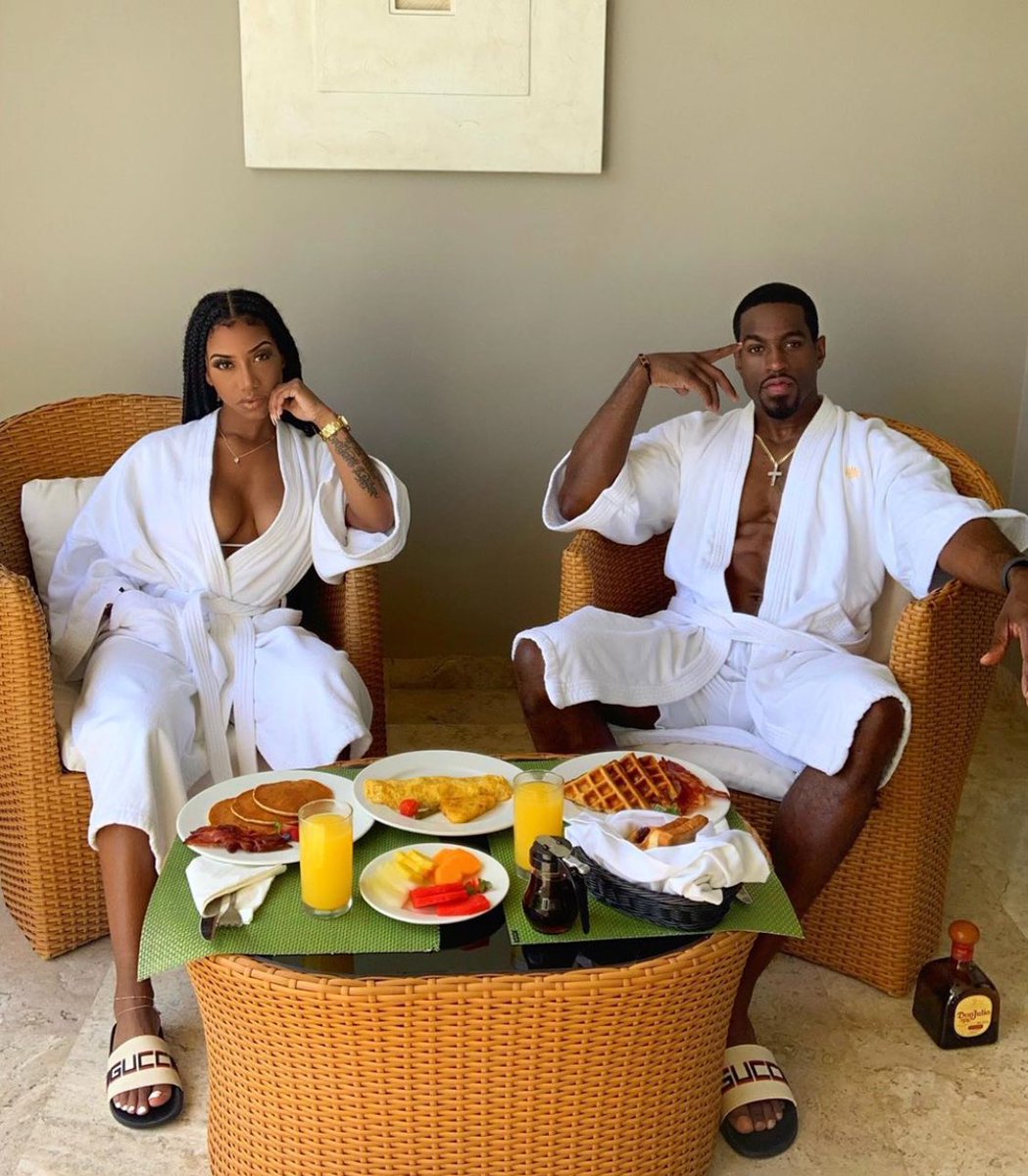 BEAUTIESHADES's tweet image. 