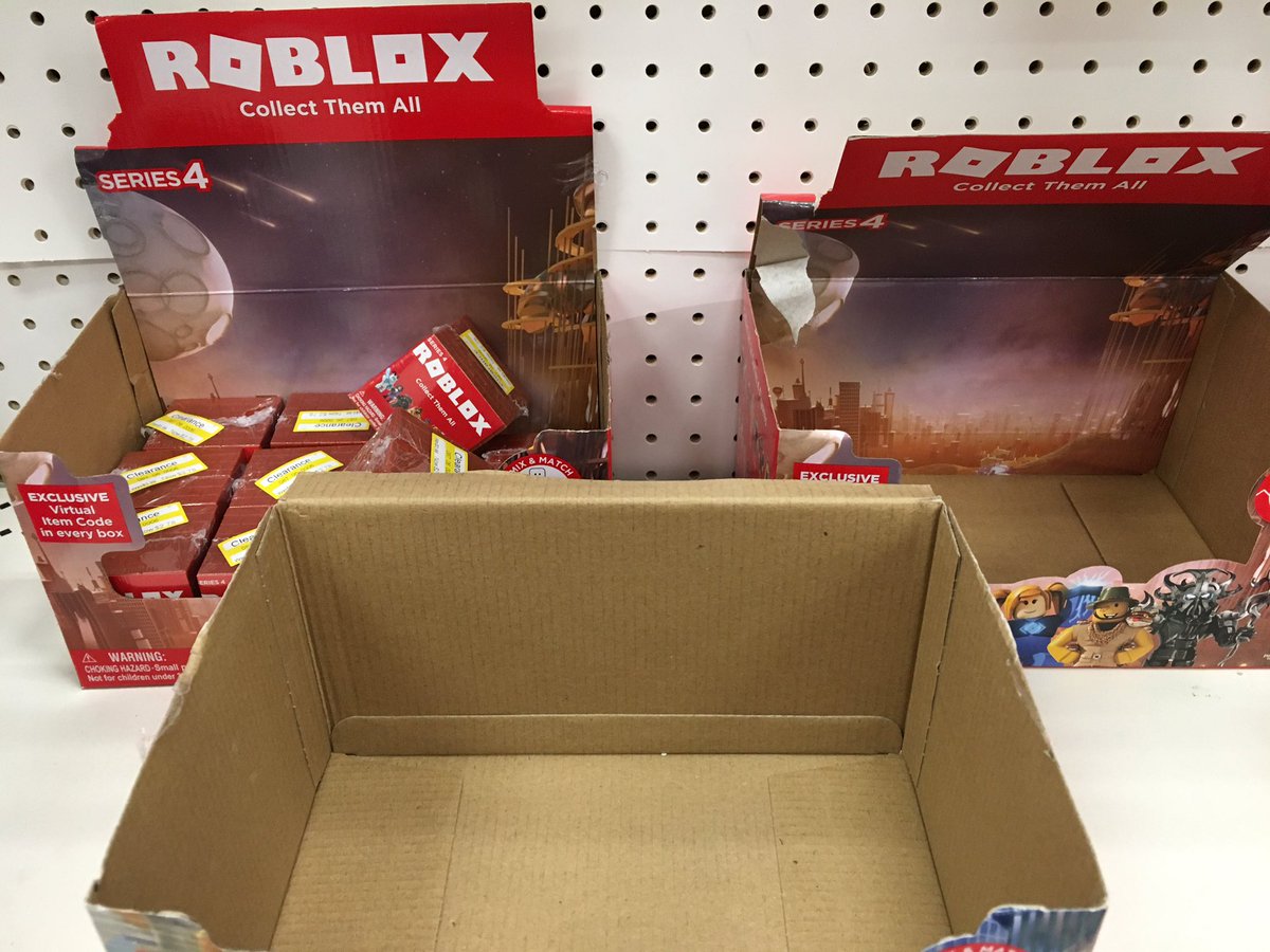 Lily On Twitter Target Is Making Room For Some New Roblox Toys And Discontinuing Old Ones Series 5 And Celeb Purple Are Not Discontinued They Said The Celeb Blue Boxes R Also - lily on twitter new roblox celebrity series 2 toys are