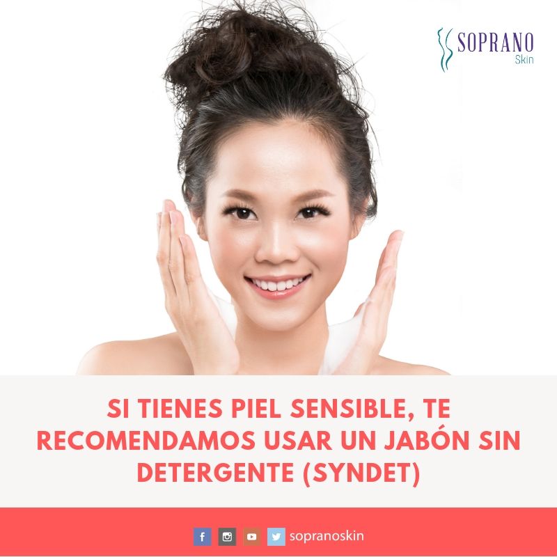 DermaTipstv's tweet photo. Si tienes piel sensible, te recomendamos usar un jabón sin detergente (syndet).🤓

#dermatips #dermatologo #pielsensible #syndet https://t.co/Sna1IFtqQ4