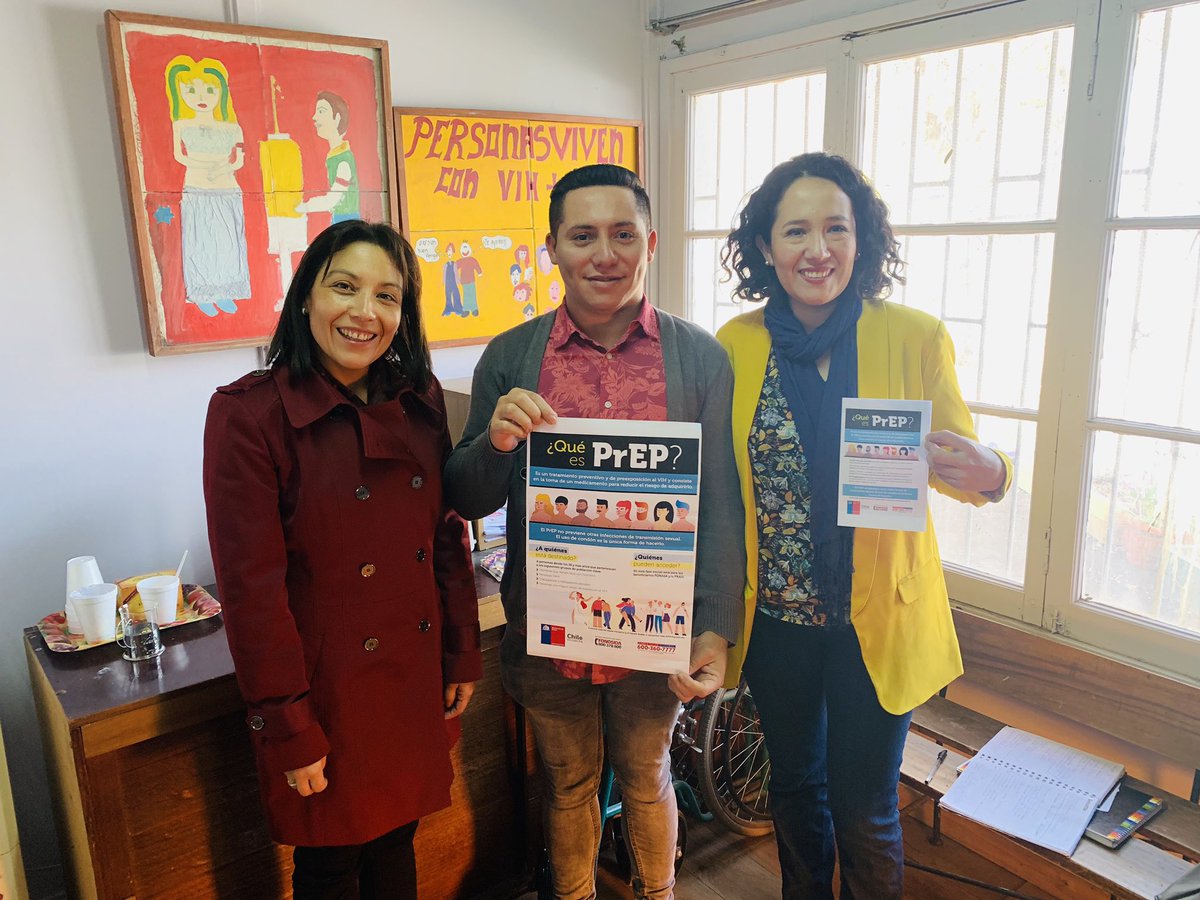 Vida Más consciente de la importancia de sumarse a las recomendaciones de Onusida en lo que a prevención combinada se refiere.
Hoy nos reunimos con la Sra. María Teresa Silva y Paola Donoso para conocer sobre la implementación del PrEP.