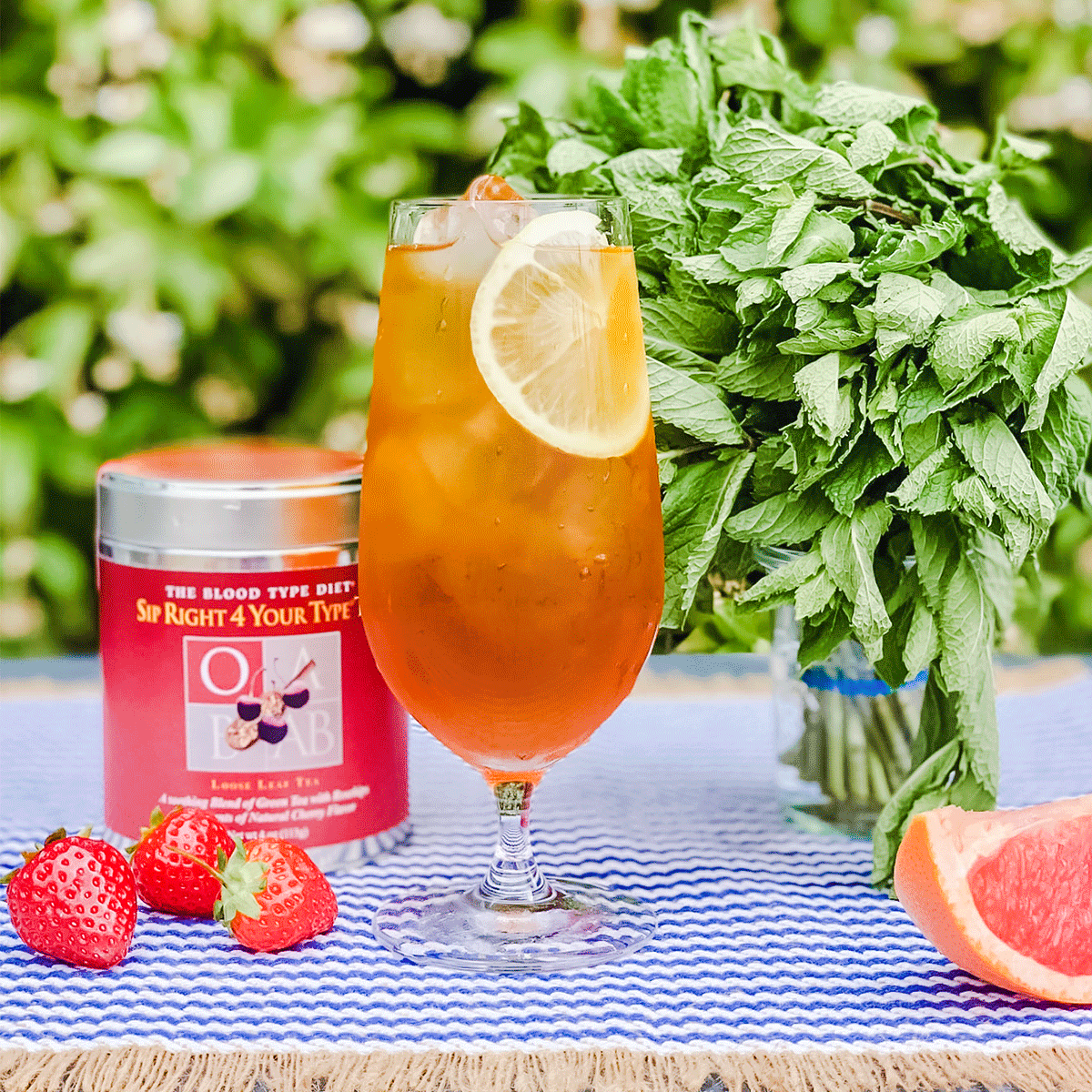 DADAMONUTRITION's tweet photo. Cool off the healthy way with our Sip Right 4 Your Type #icedtea blends.  Refreshing taste specially formulated for your blood type. https://t.co/WwYGLJ6uXi
 
#bloodtypediet #personalizedvitamins #personalizednutrition #right4yourtype #eatright4yourtype #greentea #summertime https://t.co/8ygtM3e5PI