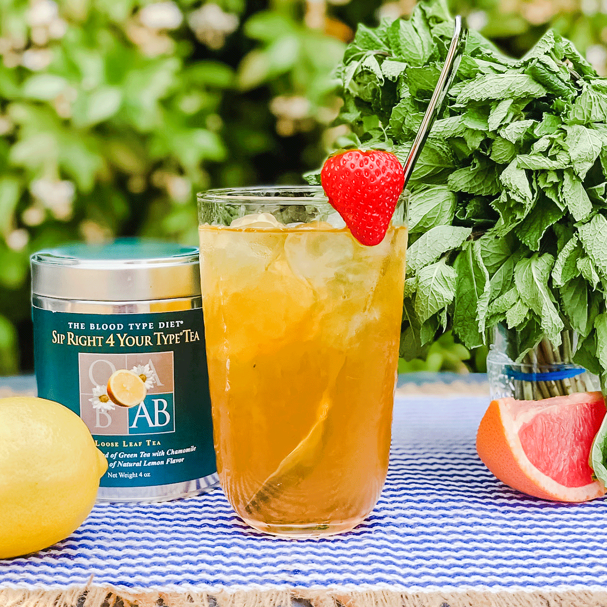 DADAMONUTRITION's tweet photo. Cool off the healthy way with our Sip Right 4 Your Type #icedtea blends.  Refreshing taste specially formulated for your blood type. https://t.co/WwYGLJ6uXi
 
#bloodtypediet #personalizedvitamins #personalizednutrition #right4yourtype #eatright4yourtype #greentea #summertime https://t.co/8ygtM3e5PI