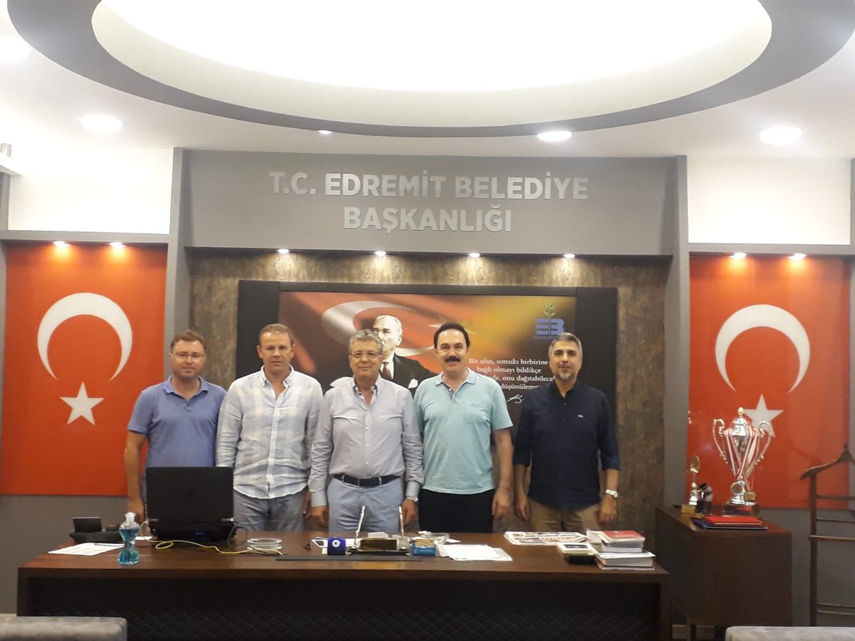 Türker AYGÜNDÜZ (@turkeraygunduz) on Twitter photo "Dilimiz kimliğimizdir."
Türk Dil Kurumunun kuruluşunun 87. yıldönümü kutlu olsun.
#TürkDilKurumu #TDK <a href="/TurkDiliKurumu/">TDK</a> <a href="/TDK_govtr/">Türk Dil Kurumu</a> @TurkDiIKurum <a href="/TDK_gov/">Türk Dil Kurumu</a> <a href="/dgskon/">DÜNYA GENÇLİK VE SPOR KONFEDERASYONU</a> 🏆🇹🇷
Proğramlardan.. #Ankara #İstanbul #Edremit #Balıkesir #Sakarya #Aksaray #Niğde #Nevşehir #Kırşehir #İzmir #Van "Dilimiz kimliğimizdir."
Türk Dil Kurumunun kuruluşunun 87. yıldönümü kutlu olsun.
#TürkDilKurumu #TDK <a href="/TurkDiliKurumu/">TDK</a> <a href="/TDK_govtr/">Türk Dil Kurumu</a> @TurkDiIKurum <a href="/TDK_gov/">Türk Dil Kurumu</a> <a href="/dgskon/">DÜNYA GENÇLİK VE SPOR KONFEDERASYONU</a> 🏆🇹🇷
Proğramlardan.. #Ankara #İstanbul #Edremit #Balıkesir #Sakarya #Aksaray #Niğde #Nevşehir #Kırşehir #İzmir #Van