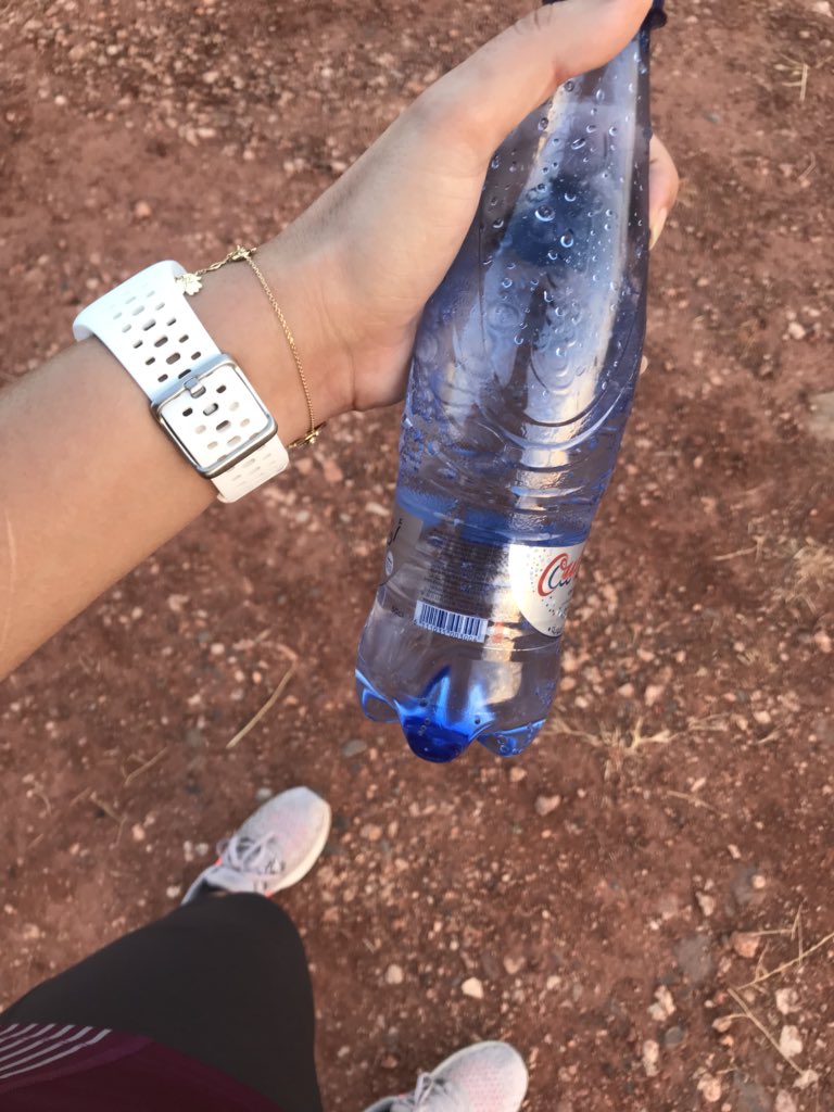 sofiaghannam's tweet photo. #SummerBubbles 6km a 33 degrés 💦 https://t.co/tiGA7oLzMn