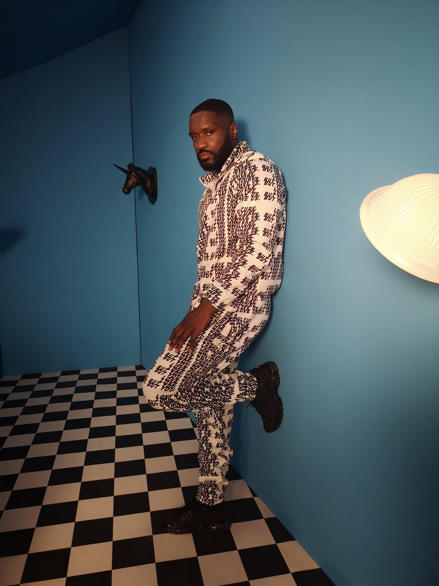 Misaayy's tweet photo. @LethalBizzle wearing @designsbymisemi 🔥
Designed and handmade by me! So proud of myself 🥰 https://t.co/jygEoM8M46