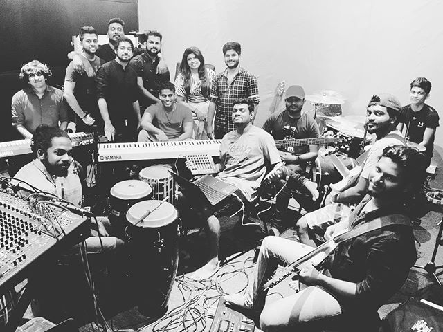 Glimpse of “කුවේණි | Kuveni Concert” in the making. .
.
.
#KuweniTheConcert #MiracleTheBand #charithaattalage #ravijay #ridmaweerawardena #supunperera #harshadewa #prathap #nuwandi #sasith ift.tt/2l7qUKE