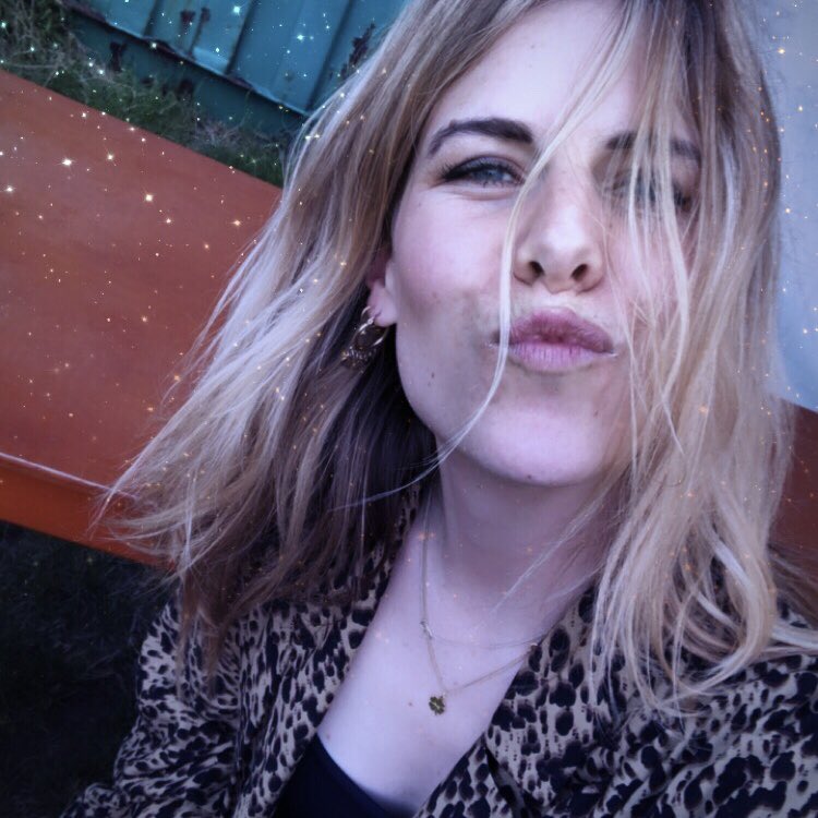 whoisBlackbird's tweet photo. DANK JE WEL #BADPOP 💖😘✨ https://t.co/Y3NCBIJ7B8