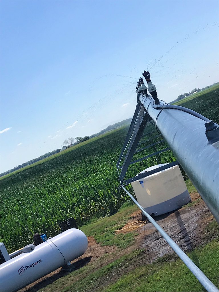armsnfarms's tweet photo. We all knew sooner or later the rains would quit. #FSPropane #CleanGreenAmericanMade #OneTankEndlessPossibilities https://t.co/Z6xLrz1Ms7