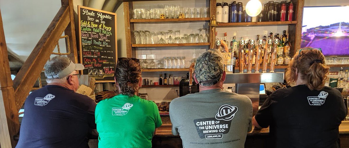 COTUbrew's tweet photo. 4 COTU Satellites walk into a bar... in the Bahamas! Satellites representing at @PirateRepublic Brewing Co. in Nassau Bahamas. Thank you, Dan for the photo. #COTUsatellite #COTUbrew #SatellitesAssemble https://t.co/IHJ8RFKteh