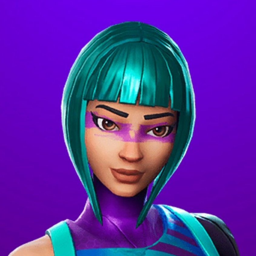 FreeWonderExcus's tweet image. Doing a giveaway when I hit 2k subs go sub right now to enter.