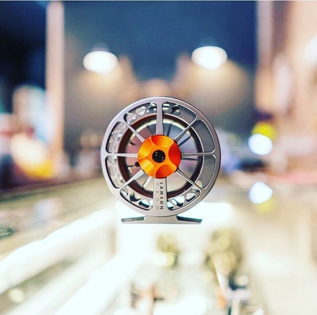 lamsonflyfish's tweet photo. FLY SHOP FRIDAY! @thehatchoutfitters display game is strong. Reels so light, they practically levitate. 💪😉⠀
📸: | @thehatchoutfitters ⠀
⠀
#lamsonfleet #flyshopfriday #supportsmallbusiness #buylocal #dowhatyoulove #keepitreel #innovate #design #getoutthere #flyreels #flyro… https://t.co/mB3AYftUZ3