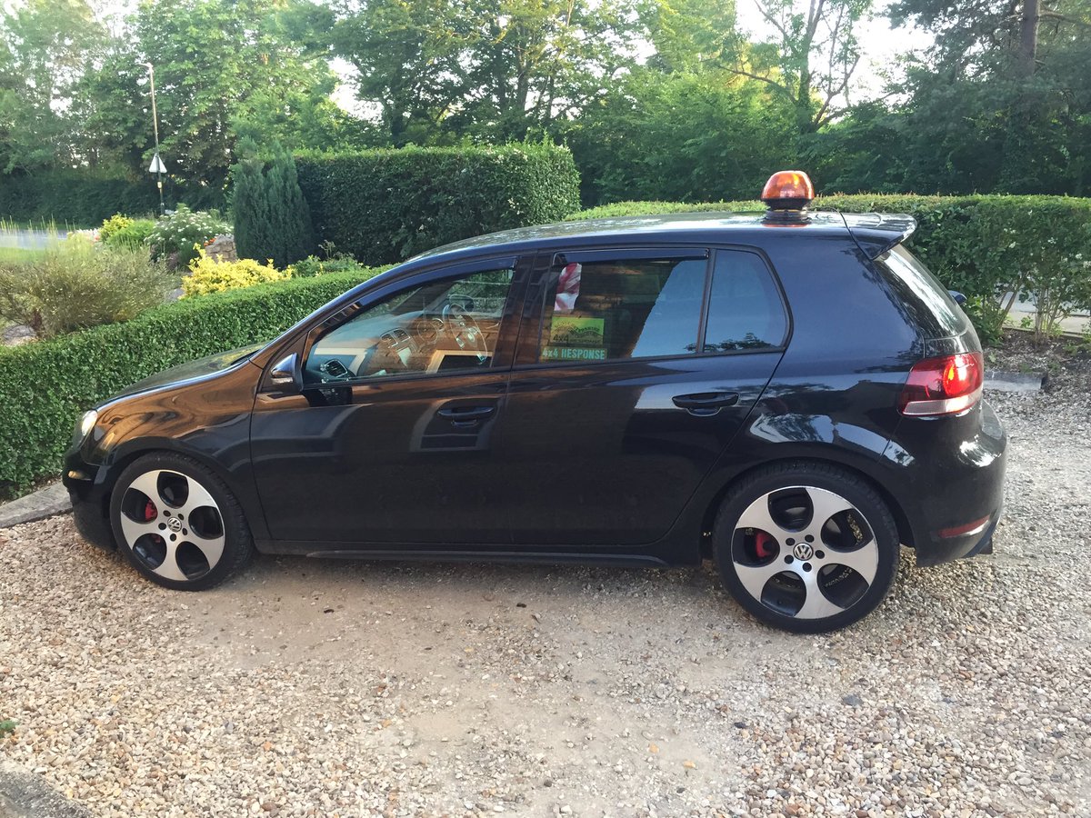 Possibly not the first choice as a 4x4 Response vehicle but should cut the mustard this weekend #cotswoldshow #carparking #4x4response