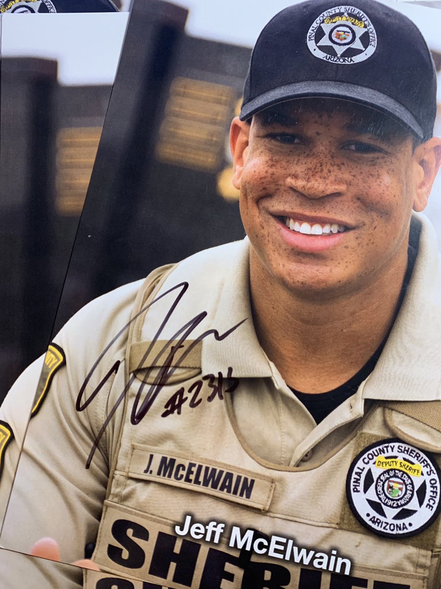 guardiansvision's tweet photo. All shirt orders placed this weekend will include a signed photo of @DeputyMcelwain ! Head to our website https://t.co/MEn2rqUFr3 https://t.co/NdhpIiLWIB