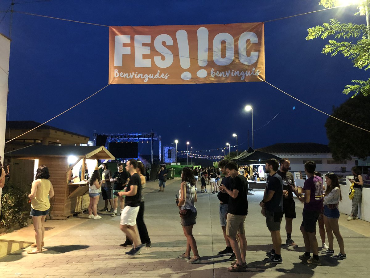 MartiEstruch's tweet photo. Ja som acΓ. #FesLloc #Ready2Party #Somdelsud https://t.co/rRz0KjuiWz