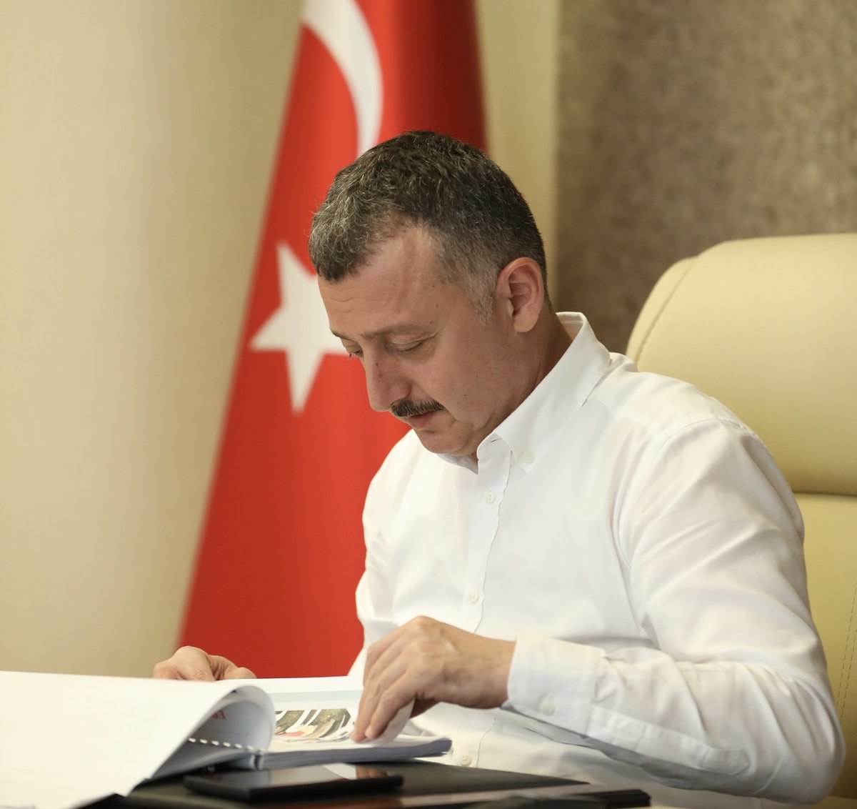 Tahir Büyükakın