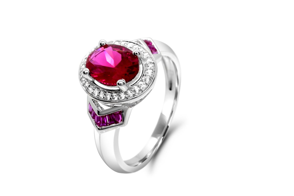 AffinityD2013's tweet photo. Ruby a birthstone for July. Ruby is a symbol for powerful feelings. It is considered as a stone for love, energy, passion, power, and a zest of life. A ring with a centerpiece ruby stones is a perfect gift to an adorable July soul.

https://t.co/aFPAL1uCA6

#AffinityDesigns https://t.co/pv9U4OGunD