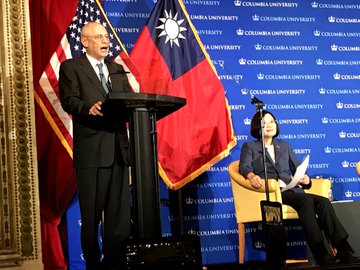 在 Twitter 上觀看圖片