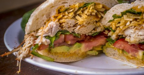 cafe_secret's tweet photo. We never judge for chickening out 😄 Chicken Sandwich https://t.co/Ttm9qHiOQ9