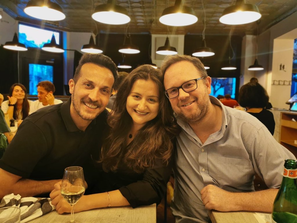 ZNConsulting's tweet photo. What a great team! We had an insightful #Hyperthinking team building session followed by a delicious dinner. #ZENsession π§ #BestTeam https://t.co/lUZy1q6vZJ