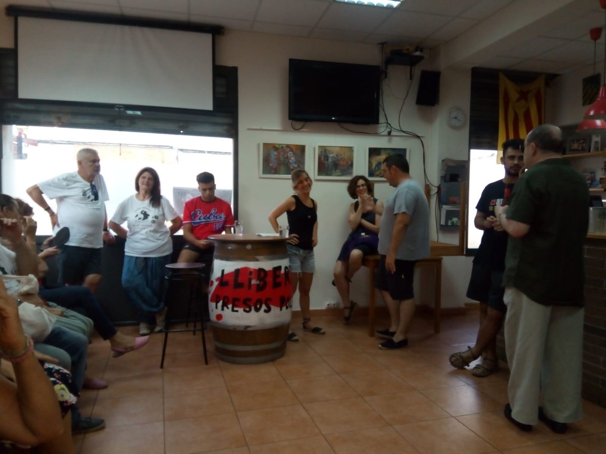 entitatger's tweet photo. Avui hem fet un acte de #prot3sta a @Ateneuvilanovi . https://t.co/zLHSM8DFSs