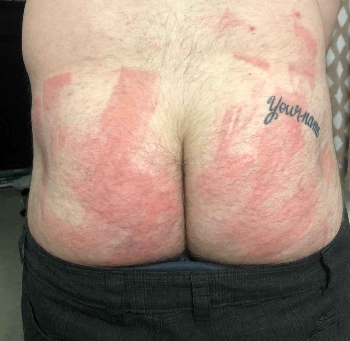 worthygoddess's tweet photo. Tested out my new crop. It turned me on so much to hear his pain. #painslut #bdsm #goddess #crop #Dominatrix #assworhip https://t.co/LwO2TpafCw