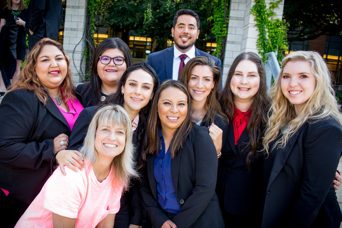 BaylorLawSchool's tweet photo. There's nothing quite like the last day of Practice Court! #OnlyAtBaylorLaw #FutureBaylorLawyers #PracticeCourt #OnMyLastDayOfPC https://t.co/6FtJCJAaXm