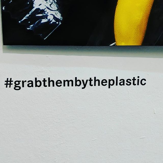 eigenstil's tweet photo. #grabthembytheplastic #udk #rundgang2019 via https://t.co/zVrErbAL22 https://t.co/4BI9h1E9Zh