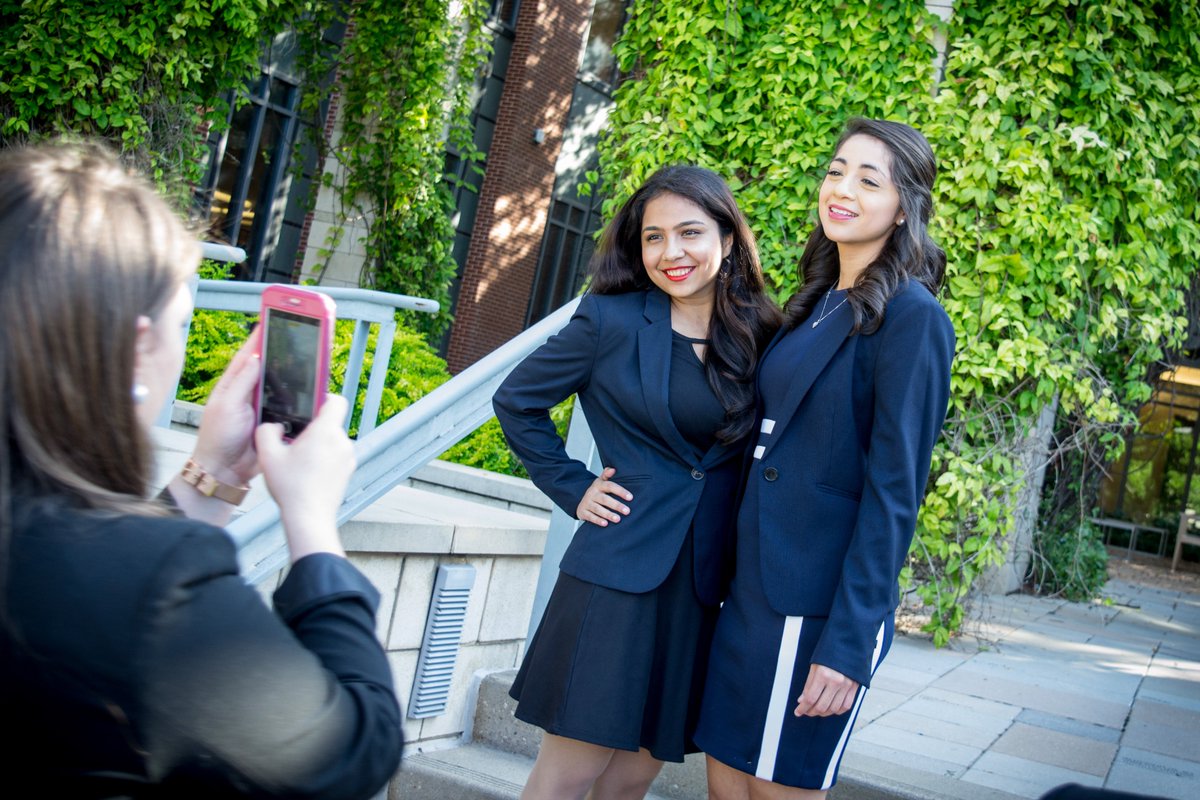 BaylorLawSchool's tweet photo. There's nothing quite like the last day of Practice Court! #OnlyAtBaylorLaw #FutureBaylorLawyers #PracticeCourt #OnMyLastDayOfPC https://t.co/6FtJCJAaXm