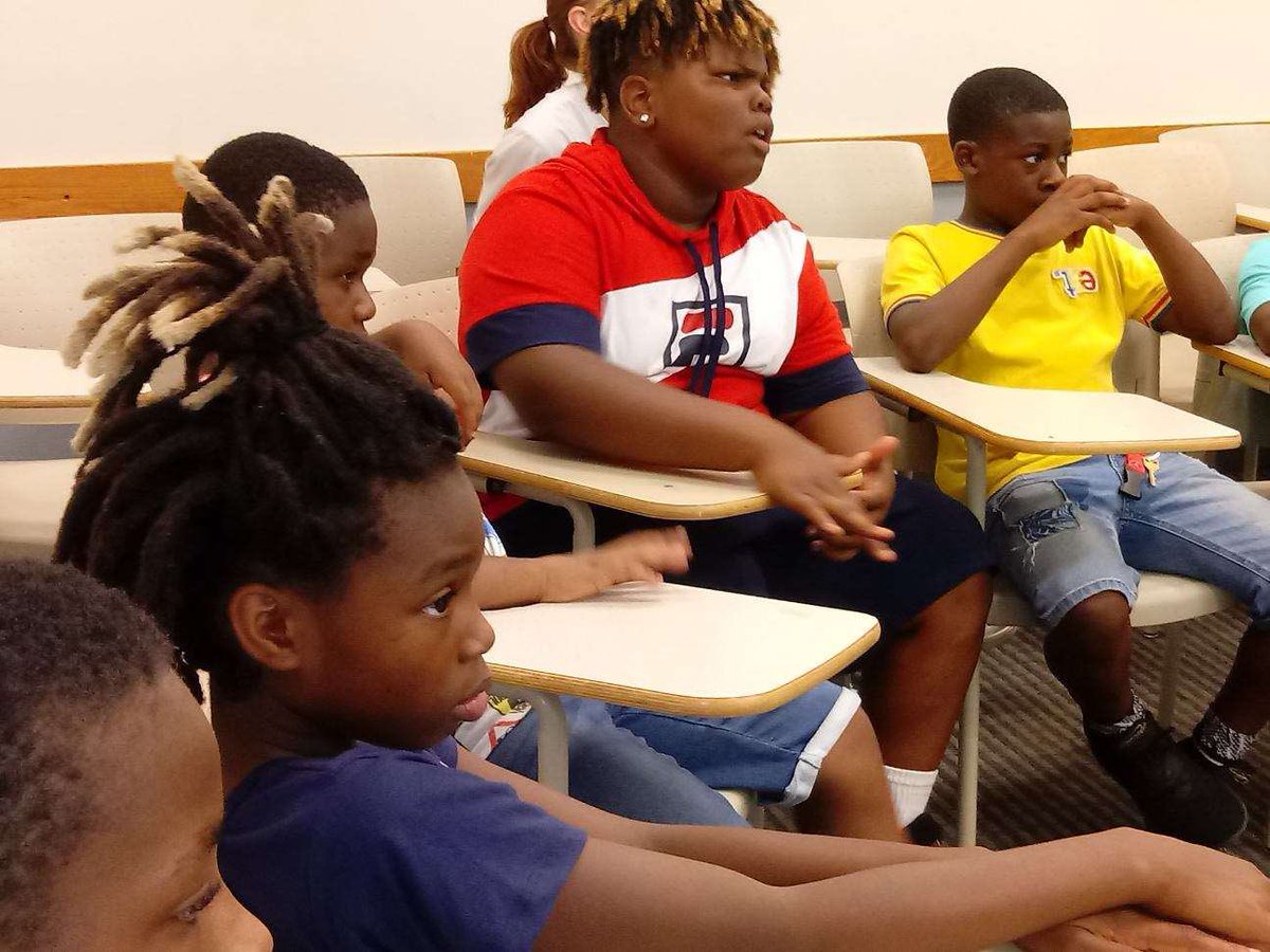 KetchamES's tweet image. Thank you @Georgetown @gucsj and The Summer Institute for Teaching and Learning (SITL) for inviting students from @KetchamES Summer Learning students @OSTP_DCPS visit the campus today for a college tour! @dcpublicschools #SummerLearningFun