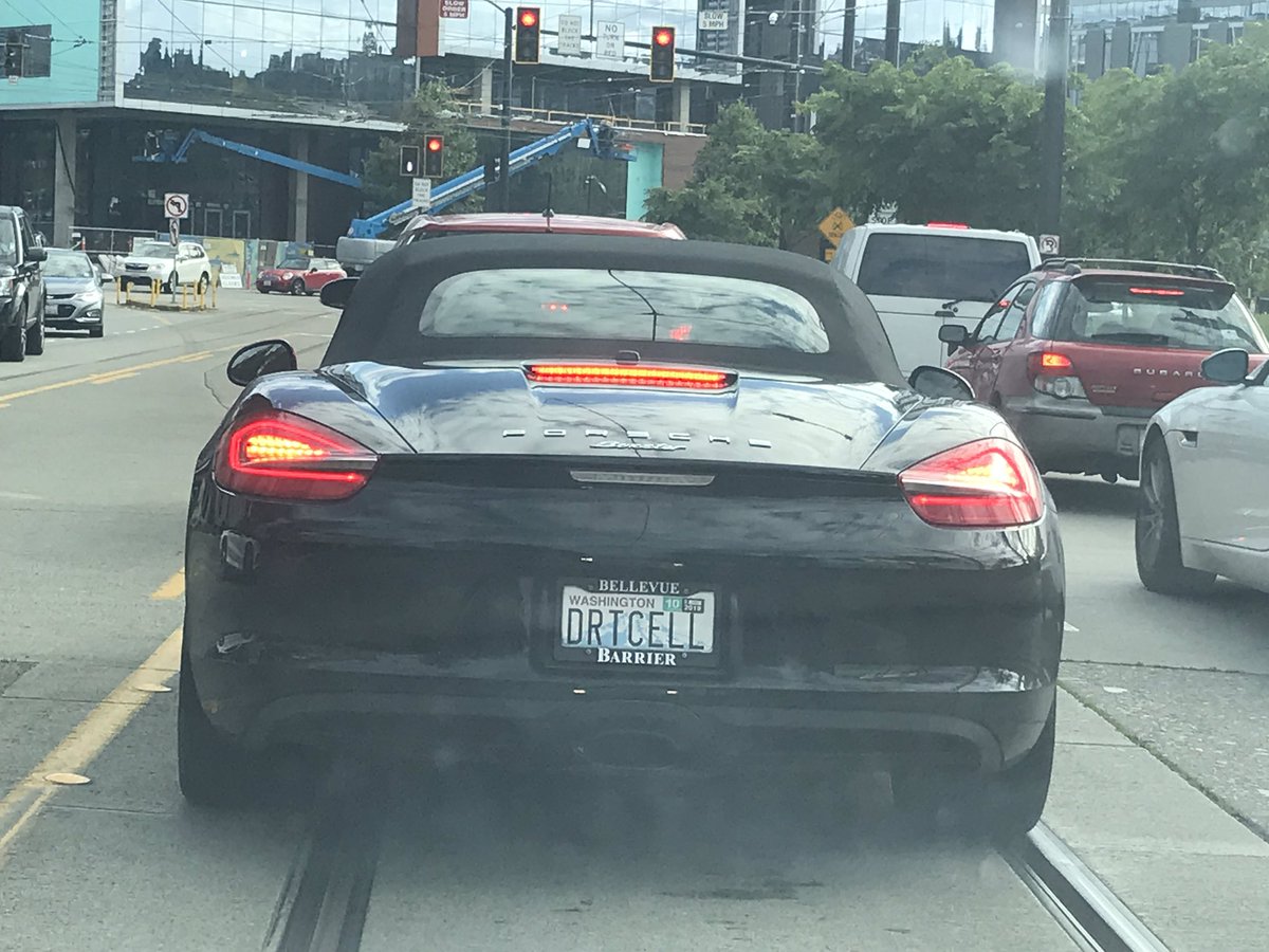 HarmitMalik's tweet photo. When you tailgate an immunotherapy pioneer https://t.co/kuqxT8AwtT