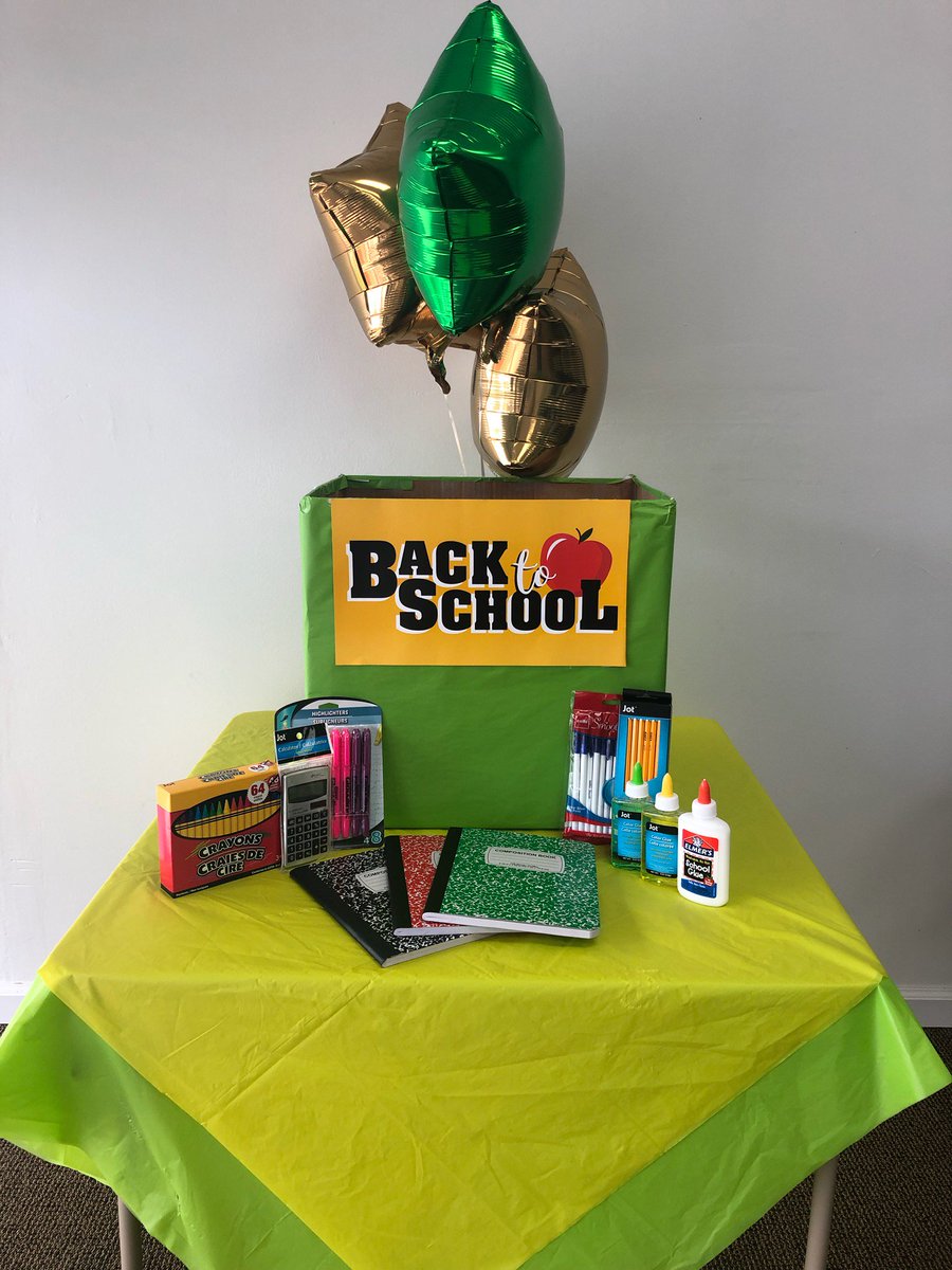 D922 and Instaloan Miami 1 supporting our children in their back to school efforts. #titlemax #TMXCares #instaloan @r_wood222 <a href="/jesstraylor/">Jessica Traylor</a> <a href="/JimVaughanTMX/">Jim Vaughan</a> <a href="/ted_helgesen/">Ted Helgesen</a> <a href="/OBielss/">Gabes</a> <a href="/l_vison/">Carmen Leticia Lora-Vison</a>