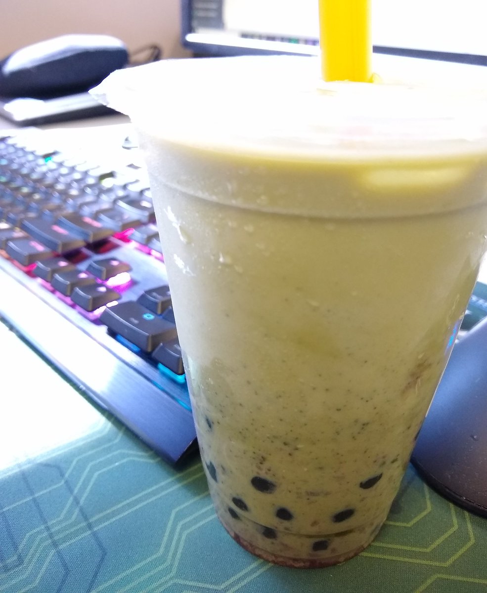 SynthetiKat's tweet photo. Strawberry Matcha Boba Tea.  Clearly I'm loved 😊 
#matcha #bobatea #matchabobatea #worklife #livingmybestlife https://t.co/rYWkz9R3NL