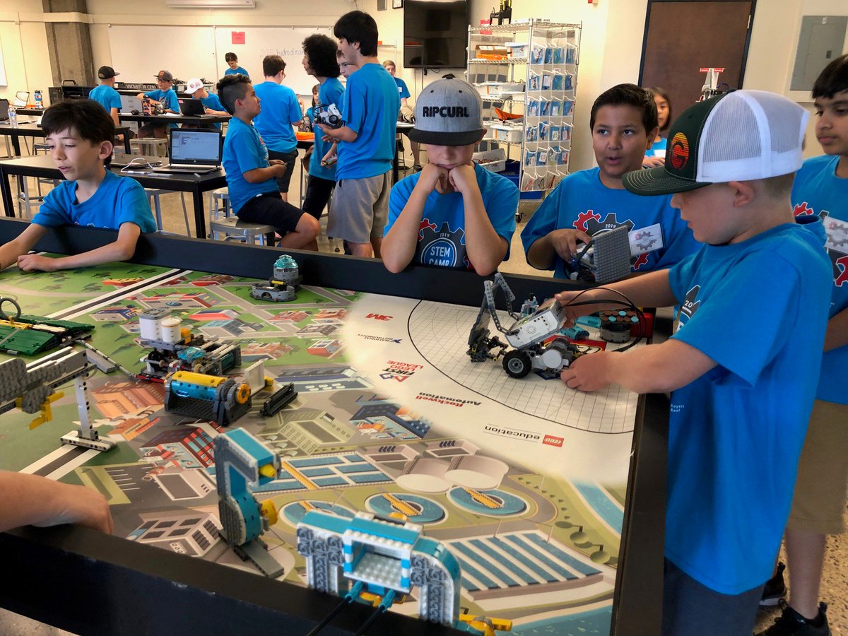 Robotics STEM Camp where 80 students in 4th-9th grades spent the week building robots and putting them up to task challenges by learning programming, coding and engineering skills. Thanks to Beyer High for hosting! @beyerupdate @TeachingSTEM @STEMEduc