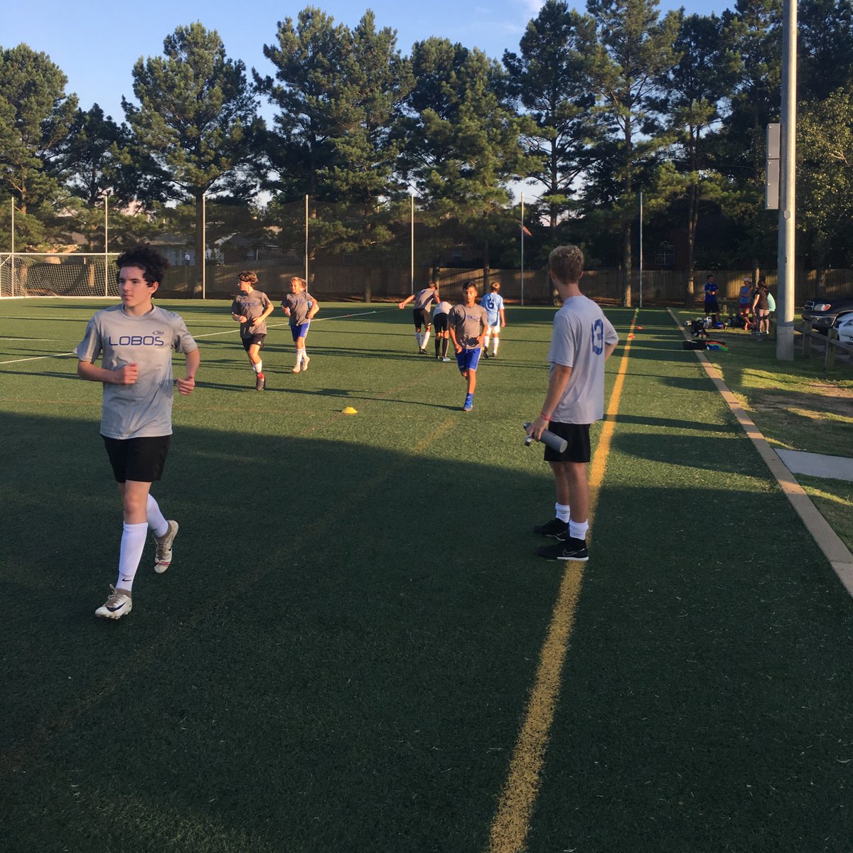 lobosrushsoccer's tweet image. Logan Stoltenborg went through our warm-up with the 06 LR Premier. Logan is verbally committed to Furman and he is 1 of many from his 01 Premier team planning on playing college soccer. The pathway we can create...@RushSoccer @Rushselect @RushLobos