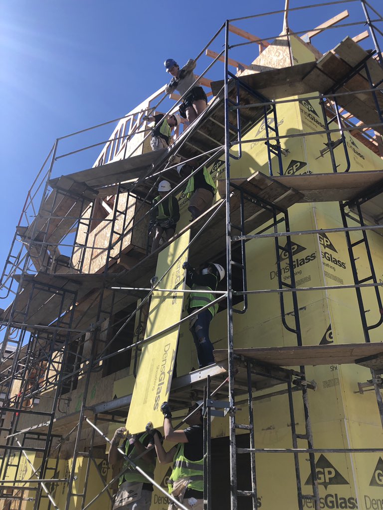 HabitatEBSV's tweet photo. @splunk knows how to do Summer Fridays! Today, over 100 Splunkers helped us build a world where everyone has a decent place to live! It was great to see everyone working together toward this shared vision at our playhouse workshop and out on the construction site! #splunk4good https://t.co/yKYnPkUmqI