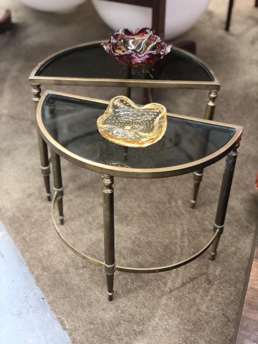 midcenturydfw's tweet image. Brass and Glass Demi Lune Tables 

$110

Lula B's
1010 N. Riverfront Blvd.
Dallas, TX 75207

#midcenturydallas #midcenturyfurniture #midcenturytable